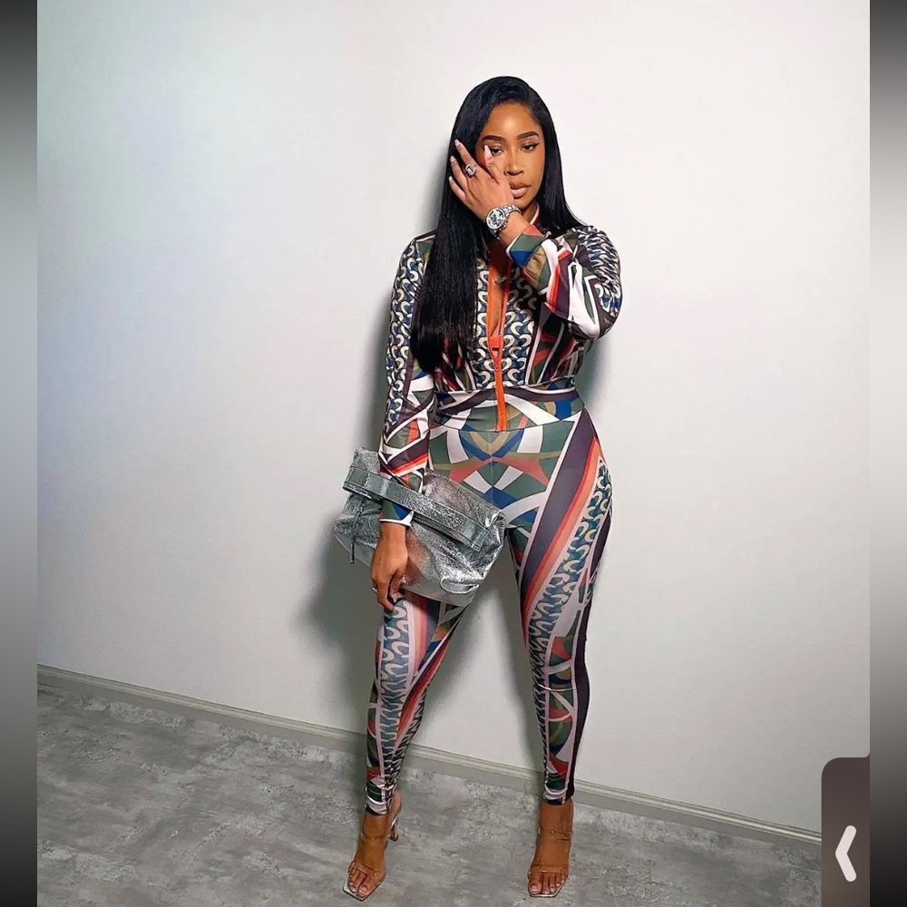 Unique tracksuit - Picture 4 of 6